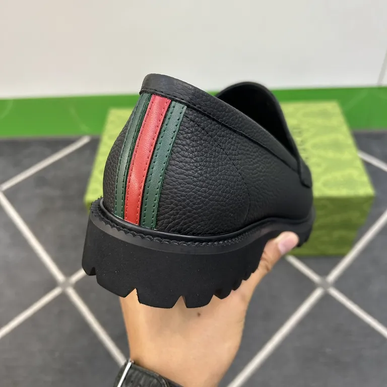 Gucci Shoe 